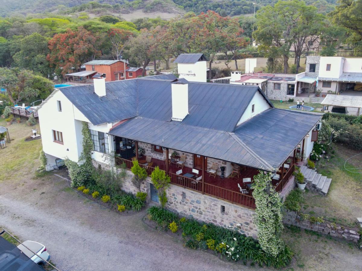 Hostal El Cerrito San Lorenzo San Lorenzo  Zewnętrze zdjęcie