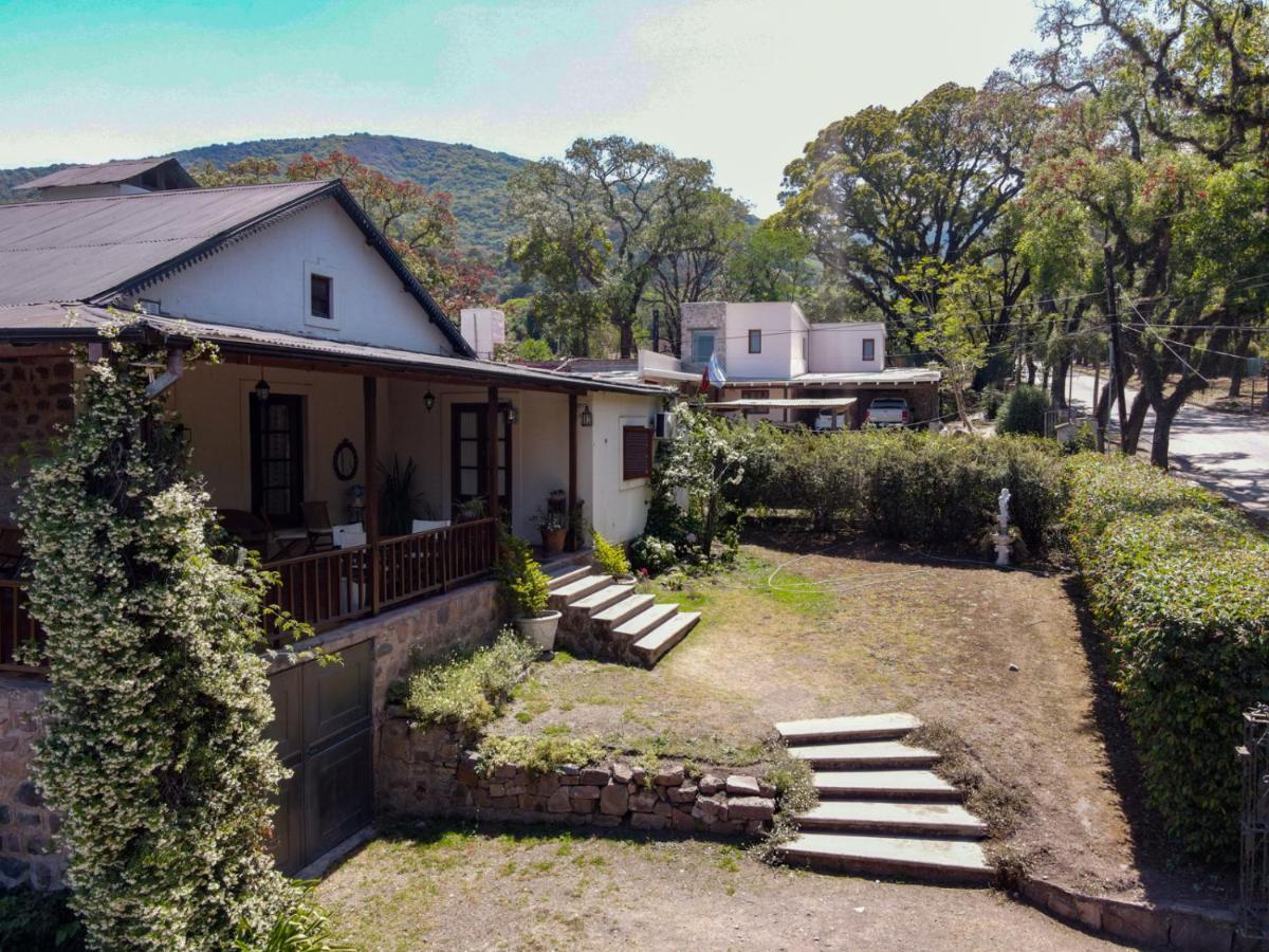 Hostal El Cerrito San Lorenzo San Lorenzo  Zewnętrze zdjęcie