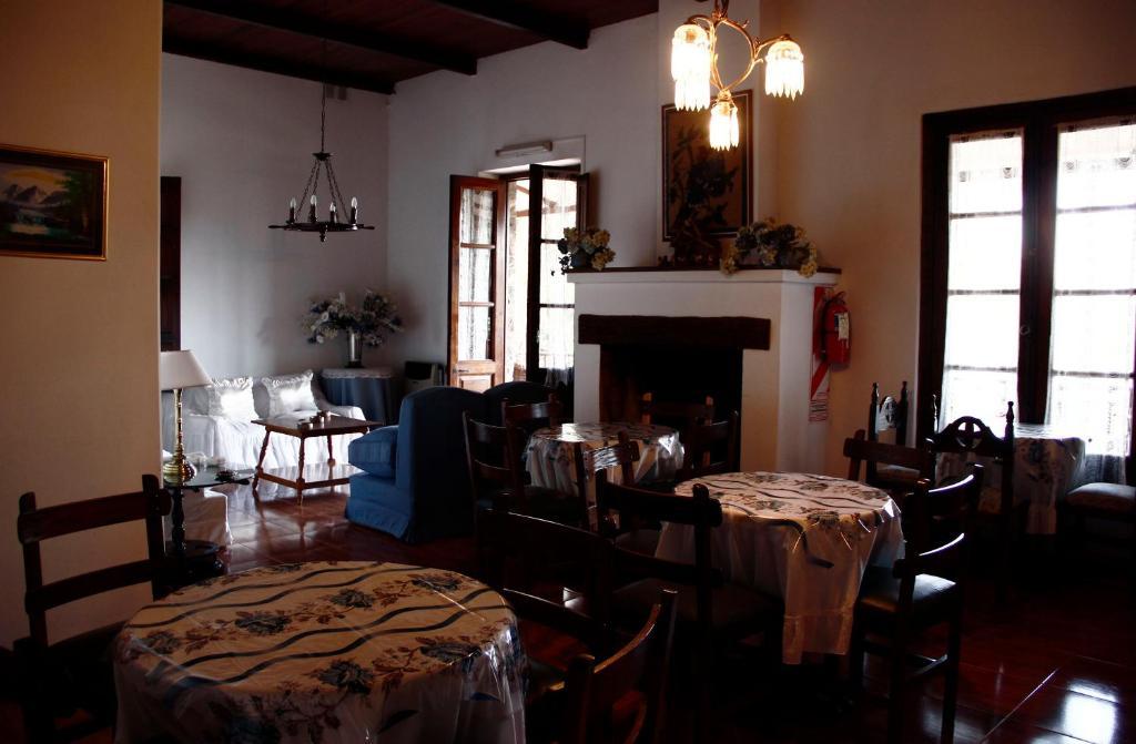 Hostal El Cerrito San Lorenzo San Lorenzo  Zewnętrze zdjęcie
