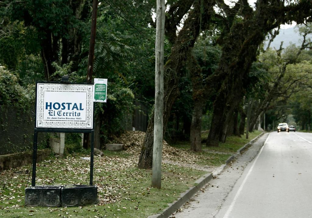 Hostal El Cerrito San Lorenzo San Lorenzo  Zewnętrze zdjęcie