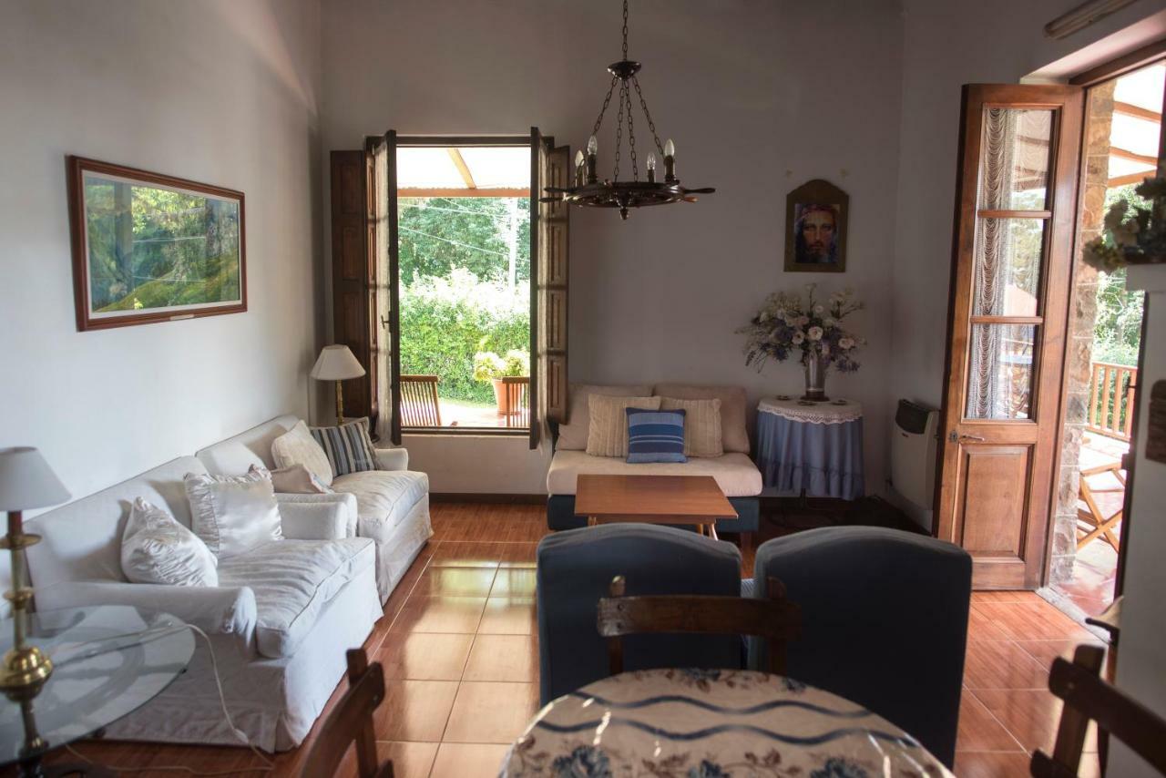 Hostal El Cerrito San Lorenzo San Lorenzo  Zewnętrze zdjęcie